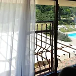 Üdülőközpont Tenuta Delle Acque *