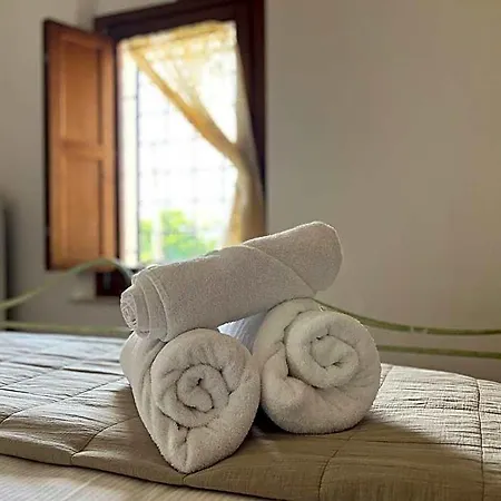 Tenuta Delle Acque * אקוואספרטה